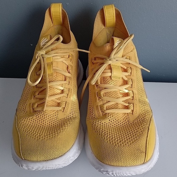 Under Armour Curry 8 Flow Yellow Men's Basketball Shoes Size [Insert Size Here] - Picture 2 of 6